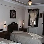 Nilya Selçuk