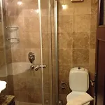 Nilya בית הארחה 3*